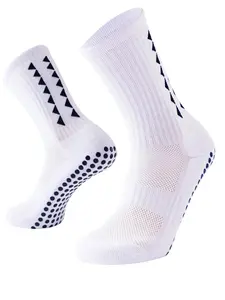 Sporty Men's Triangle Print Grippers Athletic Socks, Sports Non-slip Soccer Crew Socks, Football Basketball Sports Socks for Men, Fallfreshness, Grip Socks, Running Socks, Compression Socks, Gym Clothing, Soft Gel Socks, Elastic Socks