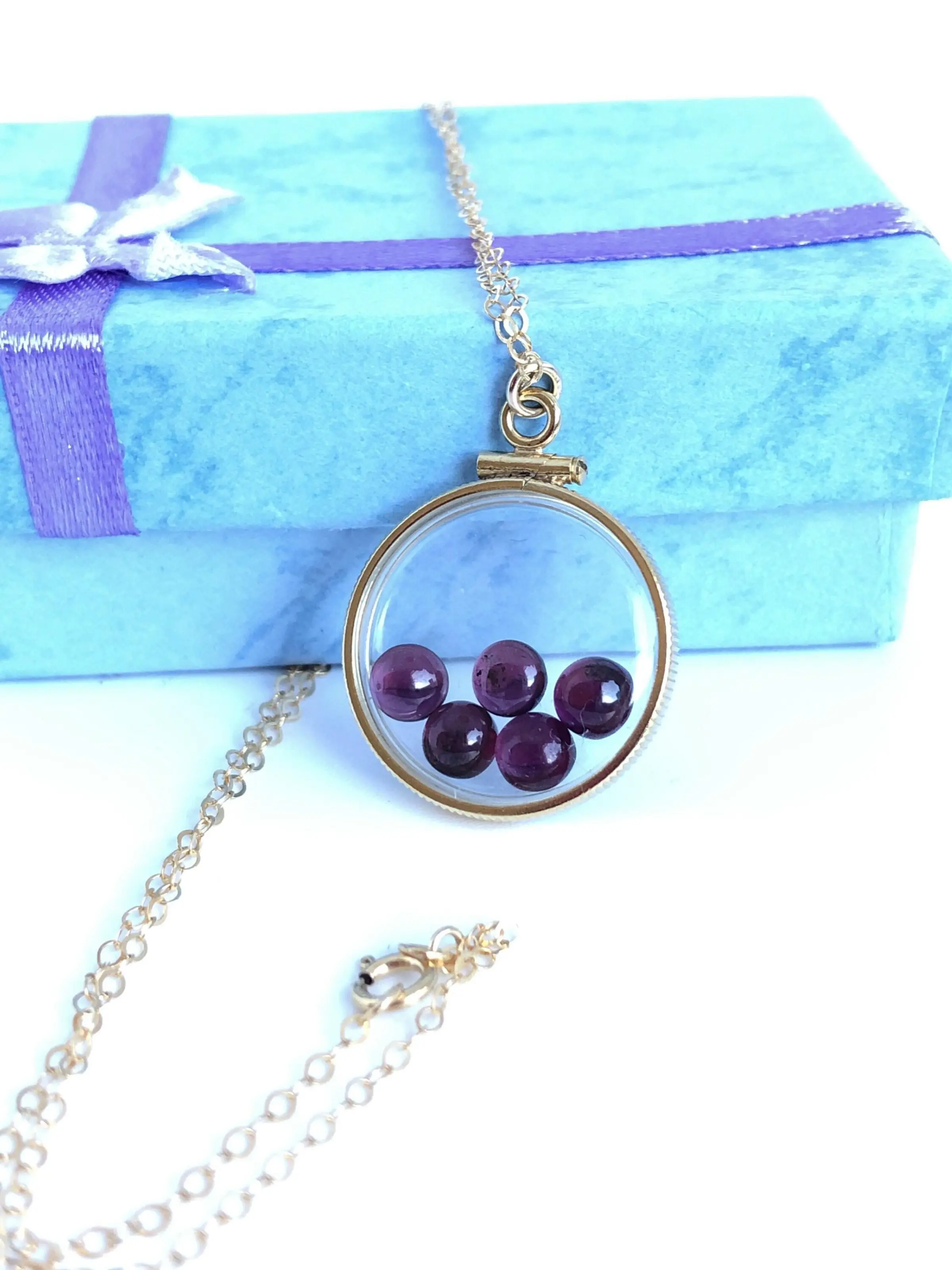 Handmade garnet shaker locket, 14k gold filled w/ 3.98 ctw of natural gems, january birthstone customize one for your mother's day, ask me!