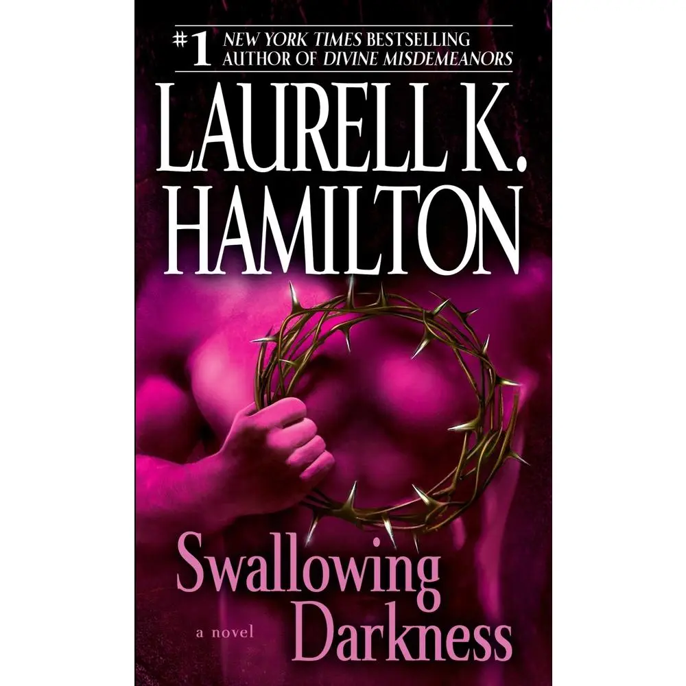 USED Book - Swallowing Darkness by Hamilton, Laurell K. (Mass Market Paperback) - english