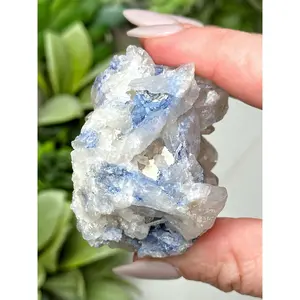 Dumortierite in Quartz - #8