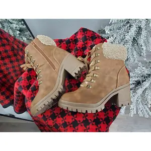 Very G: Alpine Boots (Tan)