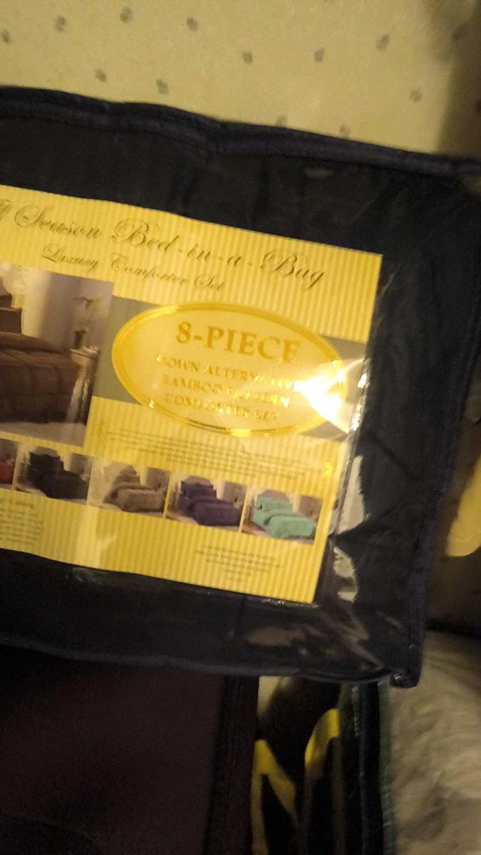 Item: NAVY, King/California King