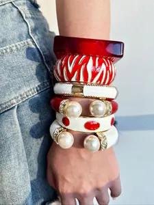 Vintage Oversized Pearl Bracelet, Elegant & Striped Enamel Resin, Exaggerated Geometric Chunky Women’s Jewelry, Stackable Bracelets, Trendy Jewellery Accessories