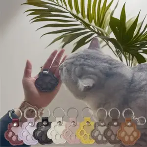 Claw Print Leather Keychain, Pet Companion Accessory, Durable & Stylish Design, Perfect Gift for Dog Lovers, Enhance Your Everyday Carry