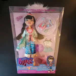 Bratz Slumber Party Jade Doll Collector Edition w/ Accessories & Poster