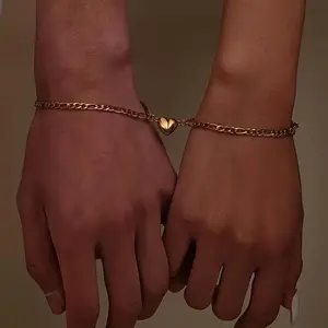 Set Of Exquisite Chain With Magnetic Heart-shaped Couple Bracelet   Jewelry For Women Dating