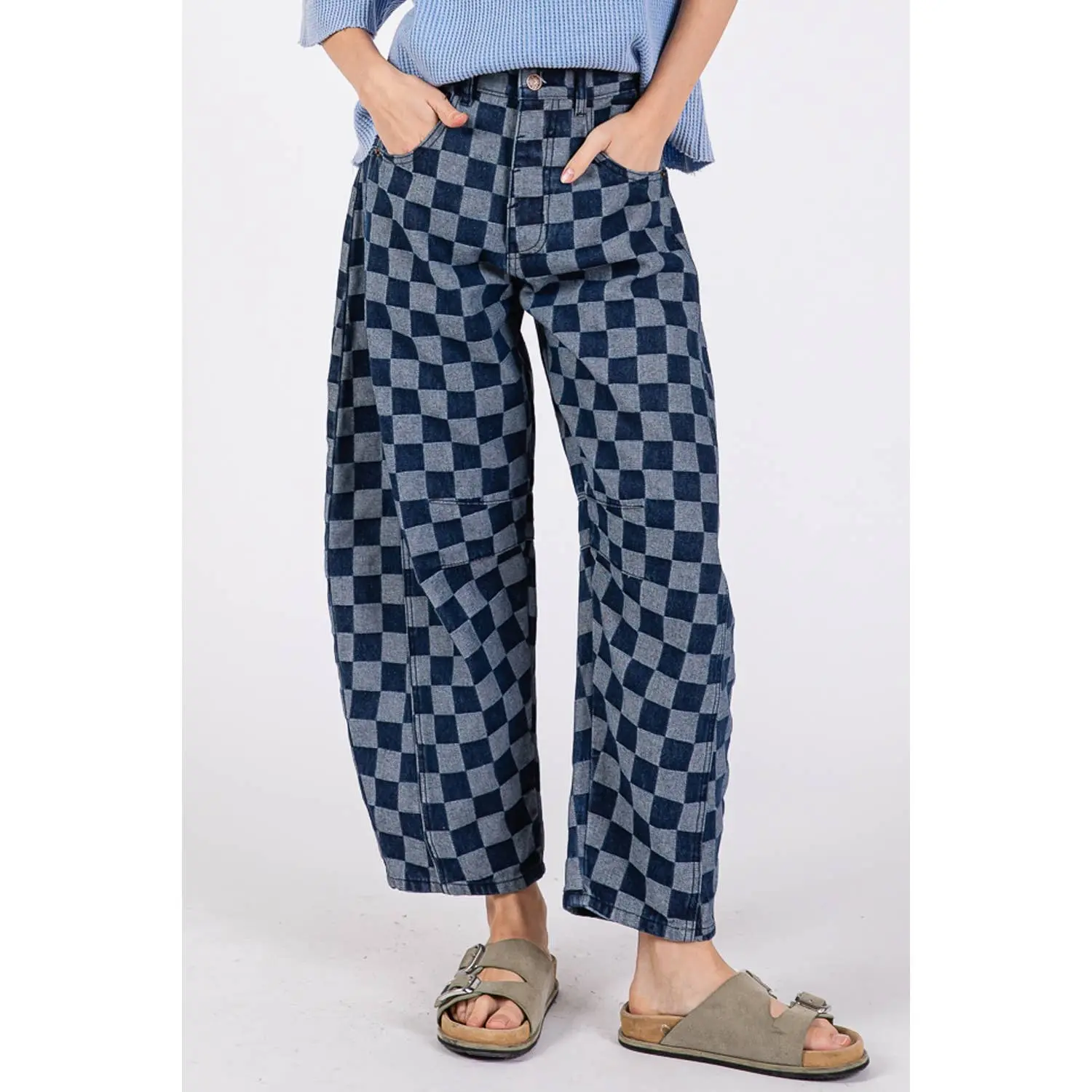 Barrel Style Leg Plaid Print Jeans