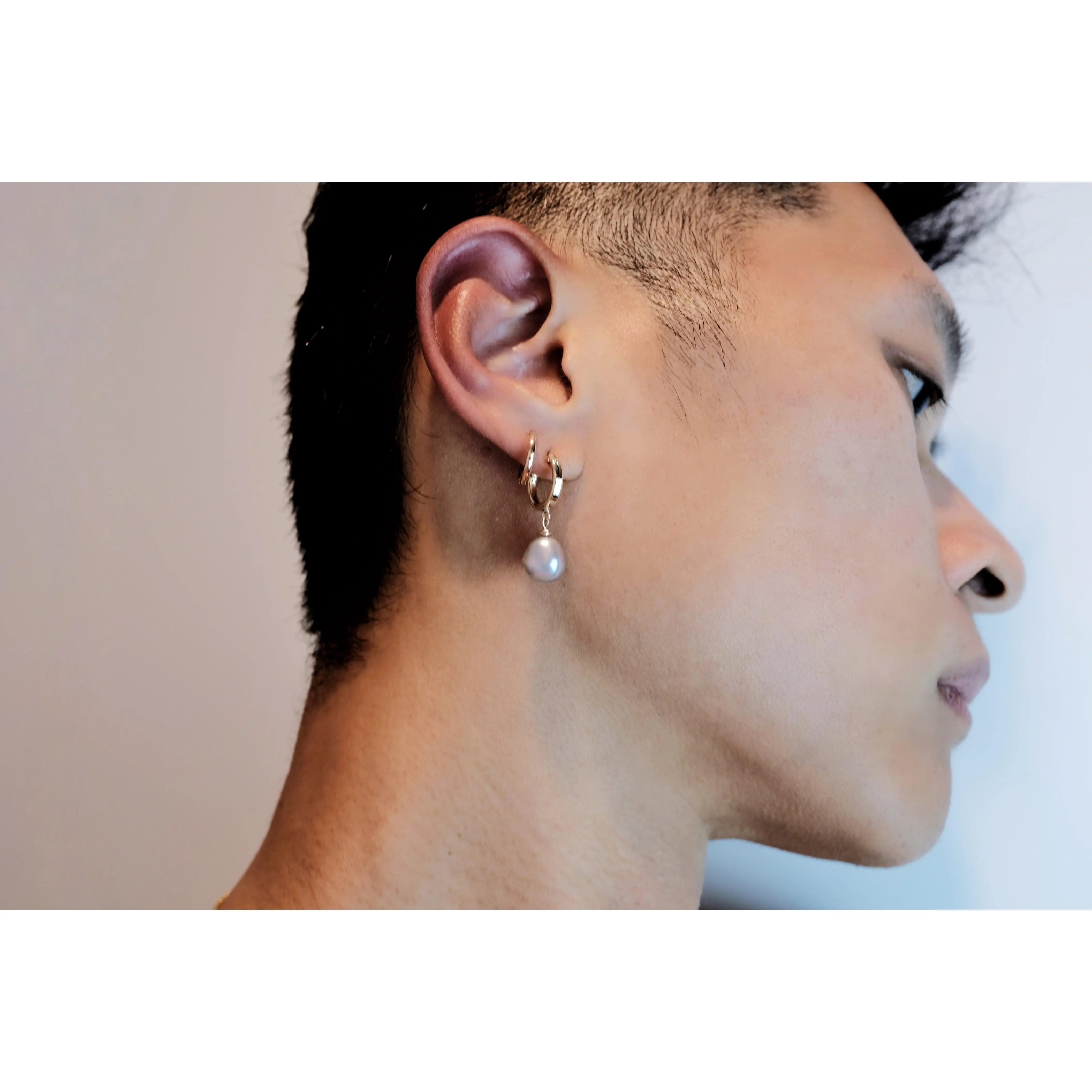 Taylor Pearl Earring