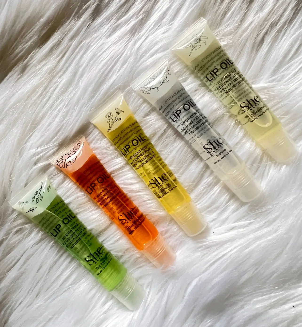 Lipgloss, Lipstick, Deluxe Accessories (8PTS) Lipgloss, Lipstick, Deluxe Accessories (8PTS)