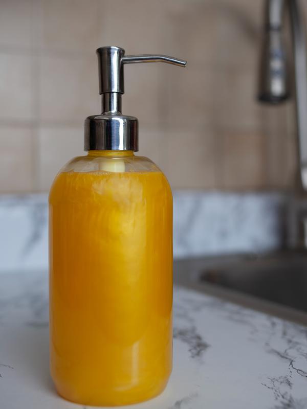 Mango Antibacterial Hand Soap (Pearlized) 64oz Refill