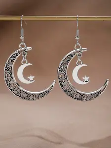 1 Pair Vintage Silver Crescent Moon and Star Earrings - Women's Fashion Drop Earrings, Gothic Boho Jewelry Accessories for Party, Festival, Daily Wear