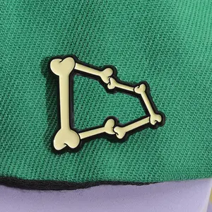 Cute Simple Bone Design Golf Cap Clip, Golf Ball Marker Hat Clip, Fashionable Alloy Accessories, Golf Accessory for Women & Men for Birthday Gift