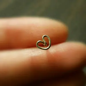 Tiny Heart Cartilage Earring • Goldfill Earrings • Tiny Helix Earring • Small Tragus Piercing • Gold Cartilage Piercing • Small Stud Earring
