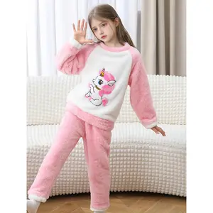 Girls' Autumn Winter Plush Two-Piece Set, Comfortable Thickened Color-Block Raglan Sleeve Pullover Top + Pants, Perfect for Outdoor