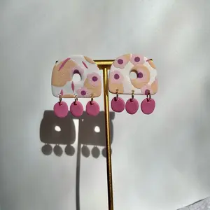 Oranges & Dasies Clay Earrings (Emryn style)