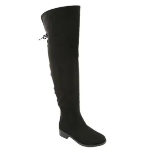 Heidy Boots -These boots are perfect for those looking to add a stylish element to their wardrobe. They are versatile and can be paired with many different outfits.