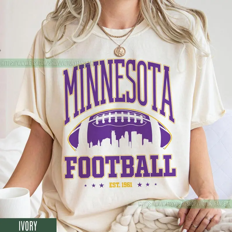 Minnesota Football Vintage Style Comfort Colors Shirt, Vintage Vikings T-Shirt, Vintage Minnesota T-Shirt, Retro Minnesota Fan Gift FCY19