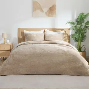 Quilt Set  Size, Luxury  Comforter for  Season, Lightweight Soft Quilted Bedding Set, Striped   Bedspread Coverlet with 2 Pillow Shams, Taupe