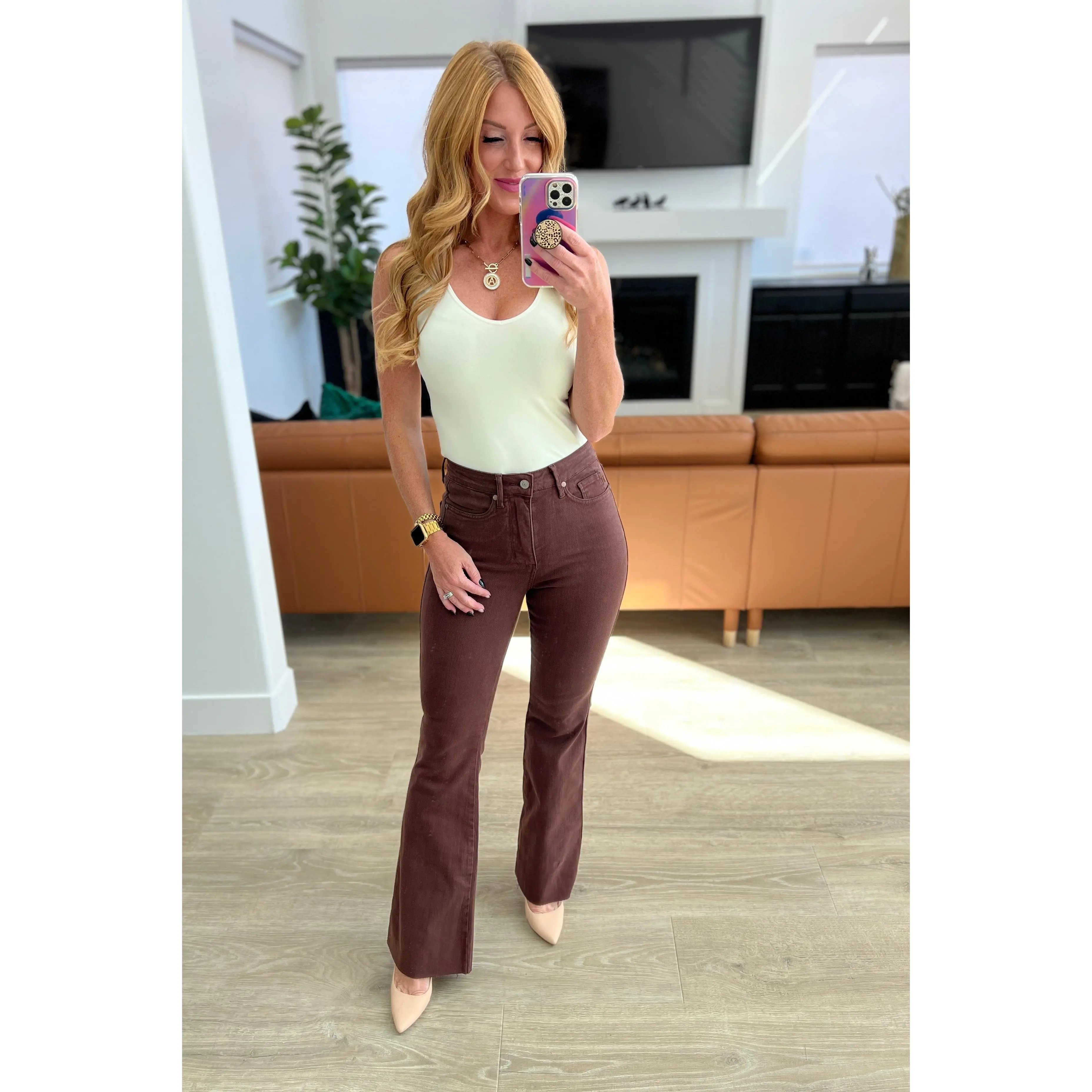 Judy Blue - Sienna High Rise Control Top Flare Jeans in Espresso