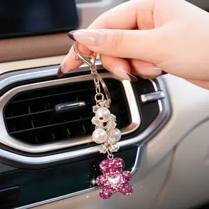 Upgrade Gemstone Bear Keychain with Pearl Fringe, Rhinestone Design, Perfect for Bags and Car Keys, Elegant Accessory