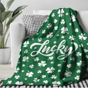 St. Patrick's Day Shamrock Fuzzy Blanket Dark Green Lucky Clover Throw Blanket Soft Cozy Flannel Blanket for Irish Party Home Bed Sofa Couch Chair
