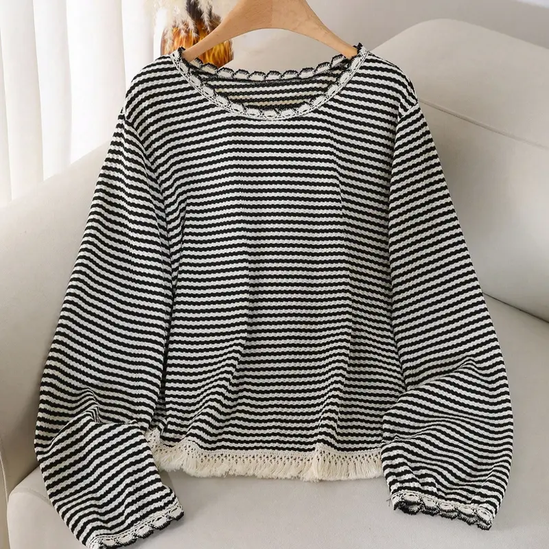 Women's Plus Size Striped Round Neck T-Shirt, Long Sleeves, Fringe Hem Design, Casual Tee Shirt, Casual Versatile Top, Casual Tops, Spring & Fall Fashion, Womenswear, Lady