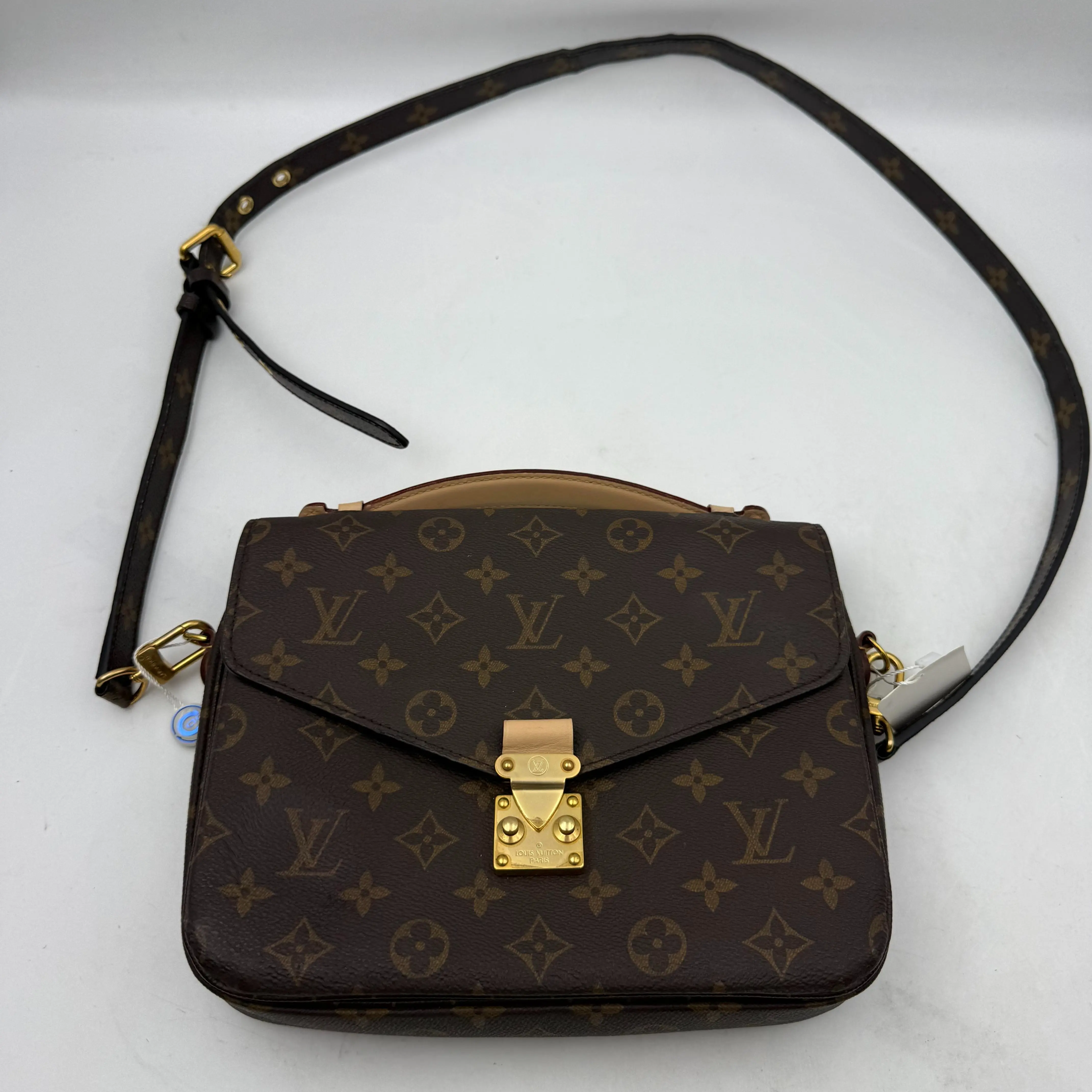 Pre-owned Louis Vuitton Pochette Metis Monogram Canvas Flap Messenger Bag Gold Lock