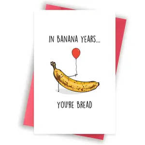 Funny Banana Bread Pattern Happy Birthday Card, 1 Count Cute Cartoon Letter Graphic Birthday Greeting Card with Envelope, Greeting Card for Birthday Party, Fun Party Cards, Funny Dad Card