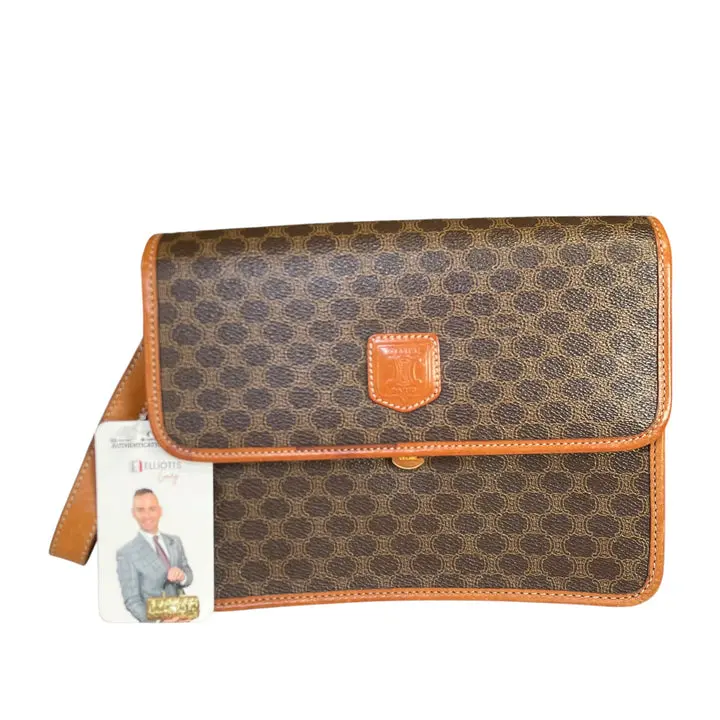 Pre-owned Celine Canvas Clutches & Wristlets Macadam Monogram GHW Brown Leather Clutch