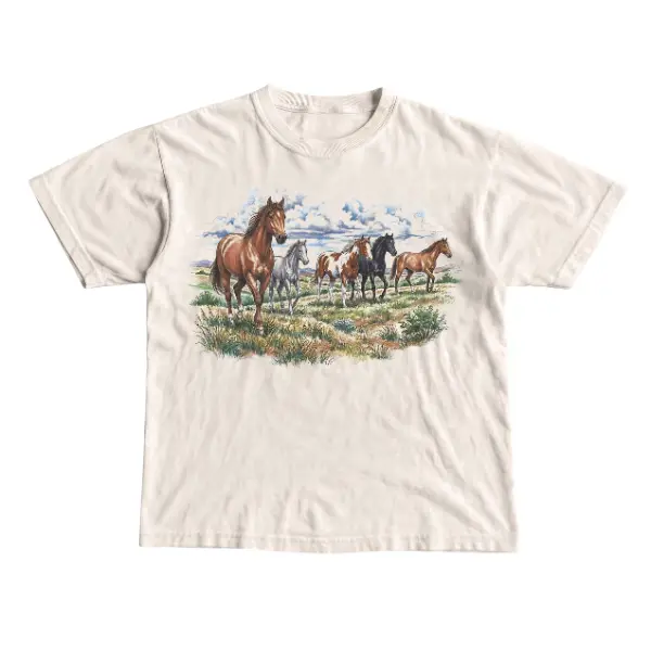 Unisex 90s Country Wildlife Graphic T-Shirt - Vintage Wild Horses Round Neck Cotton Crewneck Short-Sleeve Top - Western Habitat Nostalgia Streetwear Tee