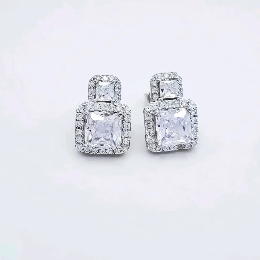 Unisex 925 Silver Square-Shaped Earrings, Ideal for Anniversary Gift
