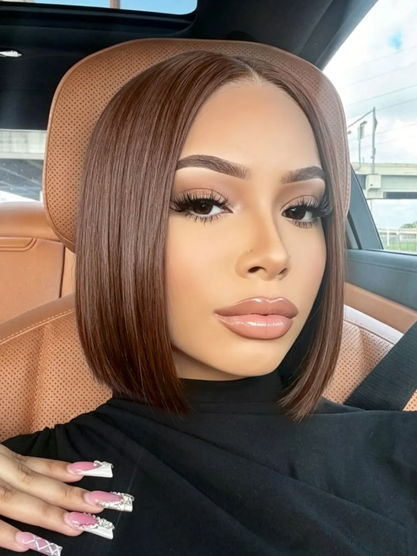 Human Hair 4x4 Lace Colourful Bob Wig, Highlighted Short Bob Style, , , Classic Middle Part Hairline Design, Assorted Colour Options, Ideal for Female Everyday Errands & Social Meetups