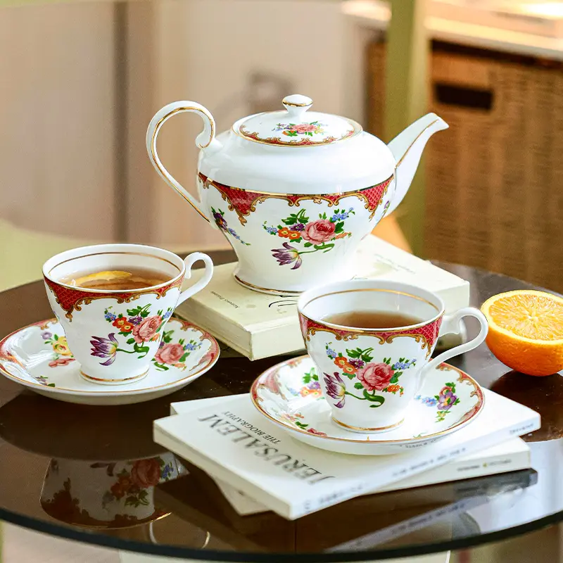 Aynsley British Fine Bone China Wilton Medieval Theme Porcelain Tea Set - Fine Porcelain, Rich Glaze, Elegant Kitchenware for Elevating Home Tabletop & Everyday Dining, Porcelain Set