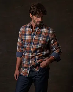 Long Sleeve Brushed Flannel in Umber
