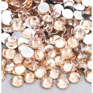 Lt Peach Resin Rhinestones