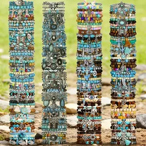 Multi-Item Boho Turquoise Bracelet Set Suitable for Men & Women - Boho-Chic Vintage Bracelets with Turquoise Beads, Hand Accessories for Spring Summer Parties, Festivals, Beach Outfits, Casual Wear & Bohemian