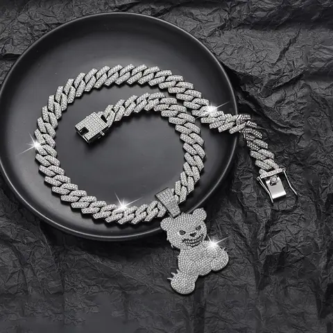 Hip Hop Bear Pendant Cuban Chain Necklace Rhinestone Shiny Unisex Fashion Street Jewelry for Party Festival Date Birthday Gift