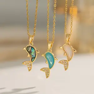 Fashionable and versatile forest-style zircon dolphin necklace for women, with a unique design, light luxury copper pendant, and elegant collarbone chain