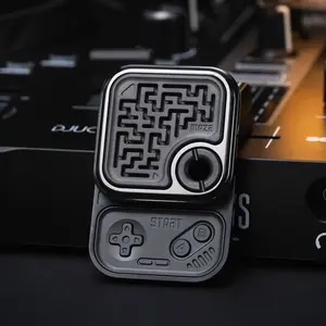 World EDC 01 Studio Small Square Game Base Mechanical Pushing and Decompression Artifact Fingertip Gyroscope Toy