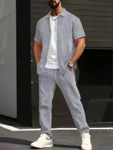 Men's Waffle Knit Short Sleeve Zipper Cardigan & Pants Set, Casual Summer, Loose-Fitting Woven Fabric, Fashionable Two-Piece Suit