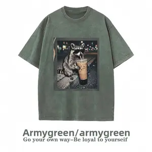 Retro Raccoon T-Shirt, Raccoon Graphic Tee, Trendy Animal Lover Print Top, Unisex Gift, Women’s Fun T-Shirt, Women’s Pure Cotton Top, Streetwear