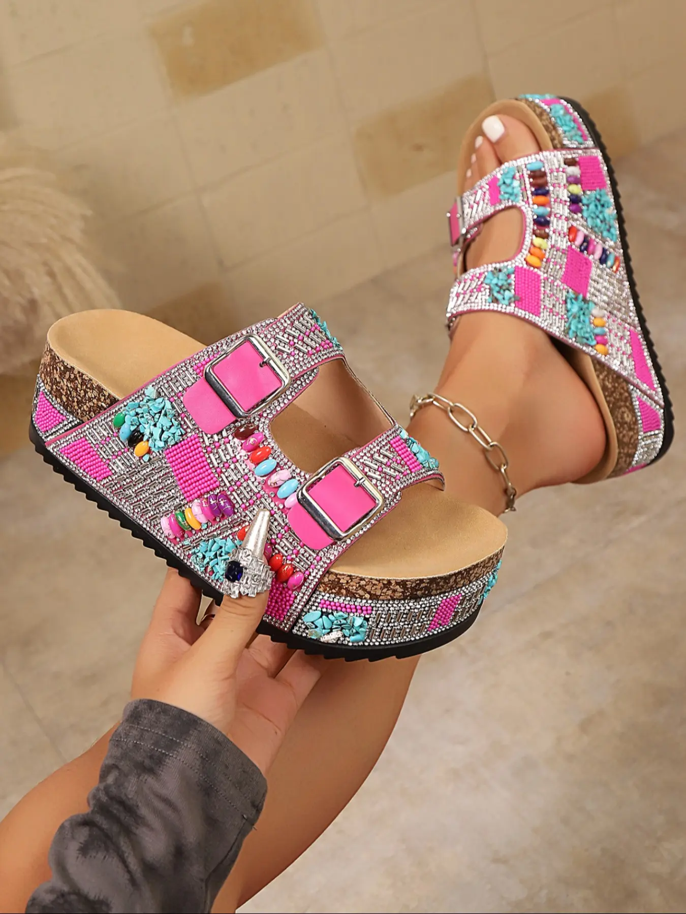 Bohemian Colorful Rhinestone Glitter Decorated Thick Rubber Sole Slippers for Women, Boho Shoes, Summer Outdoor Ethnic Style Sandals, Height-Boosting Beach Fashionable Flip Flops