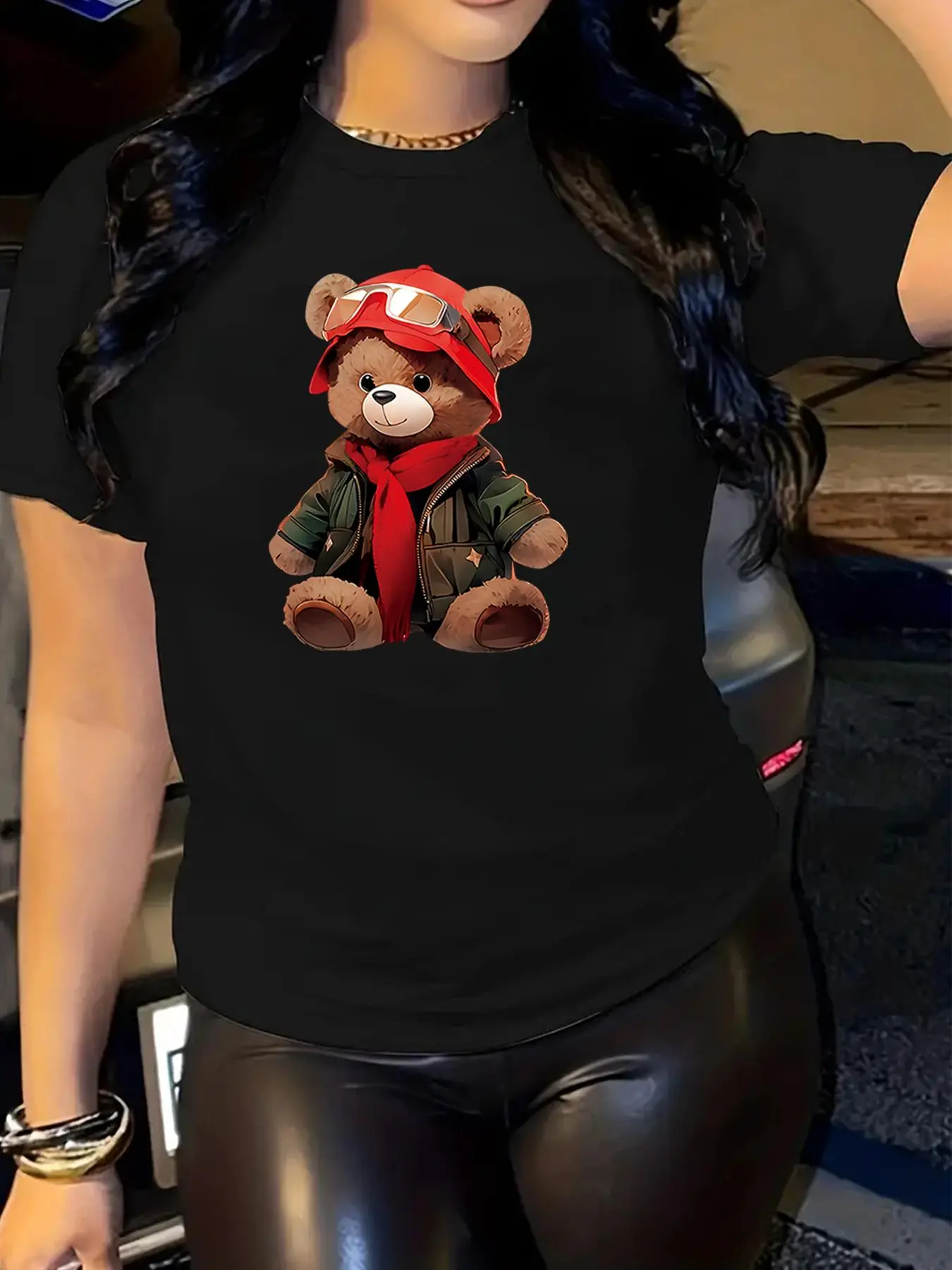 Women's Cartoon Bear Print Round Neck Tee, Casual Trendy Tee, Fashion Casual Streetwear Crew Neck Short Sleeve Fitted T-Shirt for Daily Holiday Vacation Outdoor Wear, Ladies Clothes for All Seasons, Womenswear