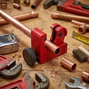 Professional Pipe Cutter Kit: Multi-Tool for Copper, PVC, Stainless Steel Tubes. Anti-Slip Grip, Durable High-Carbon Blades. Precise Cuts for Metal & Plastic Pipes – Ideal for HVAC, Gas, Plumbing DIY & Professional Installation.