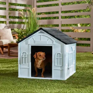 Deluxe Plastic Outdoor Dog House Medium-Super discounts 29.81 x 25.6 x 24.81 inches