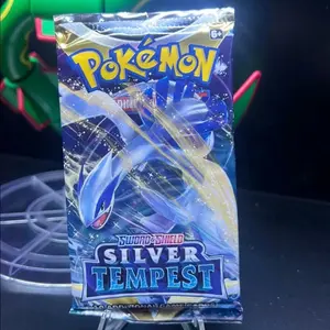 Pokémon Sword and Shield Silver Tempest Booster Pack Live Pull