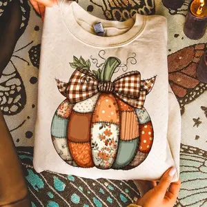 Vintage Patchwork Pumpkin Sweatshirt, Fall Embroidery Sweatshirt, Retro Quilt Pumpkin Design, Autumn Cottagecore , Farmhouse Fall Sweatshirt