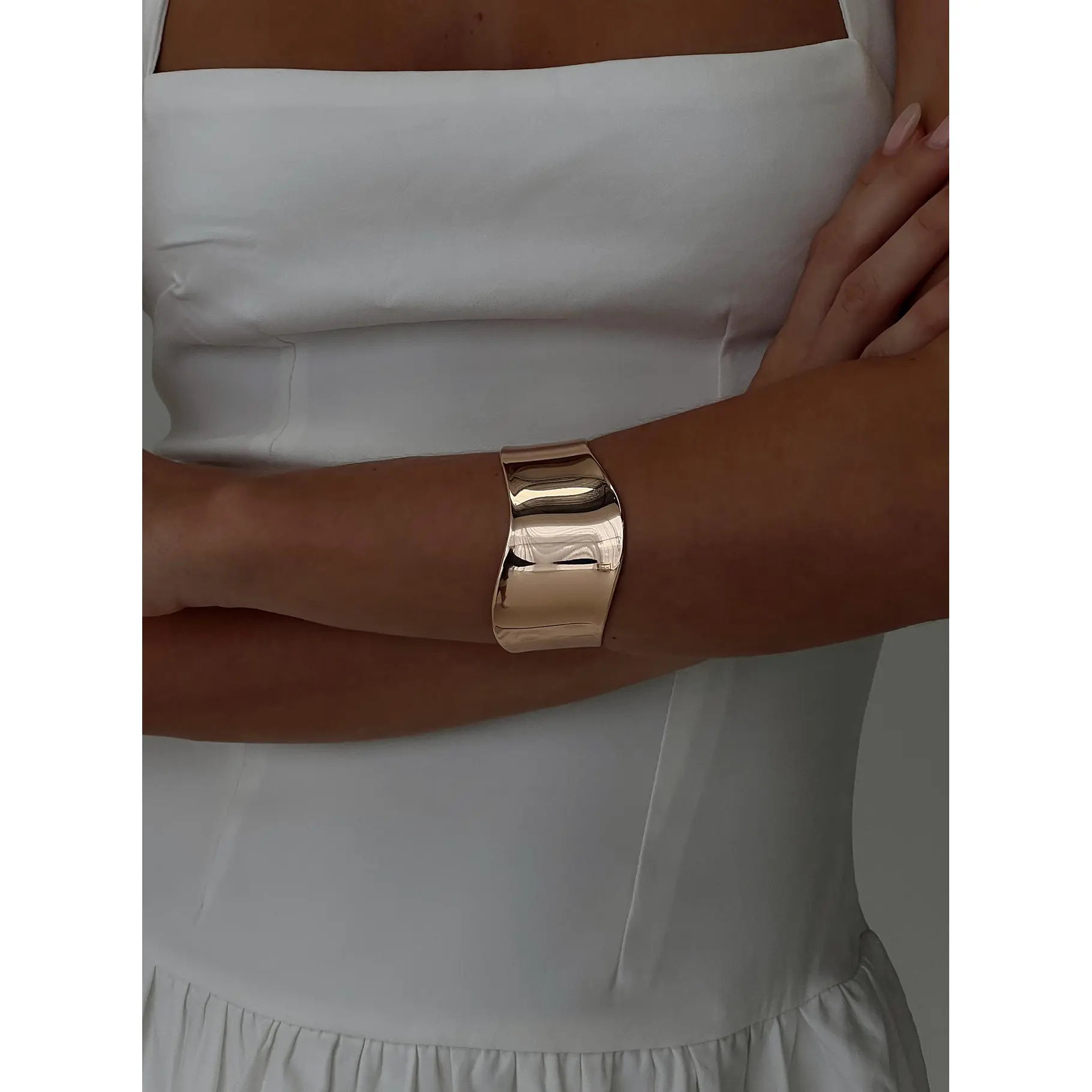 Manhattan Girl Cuff Gold