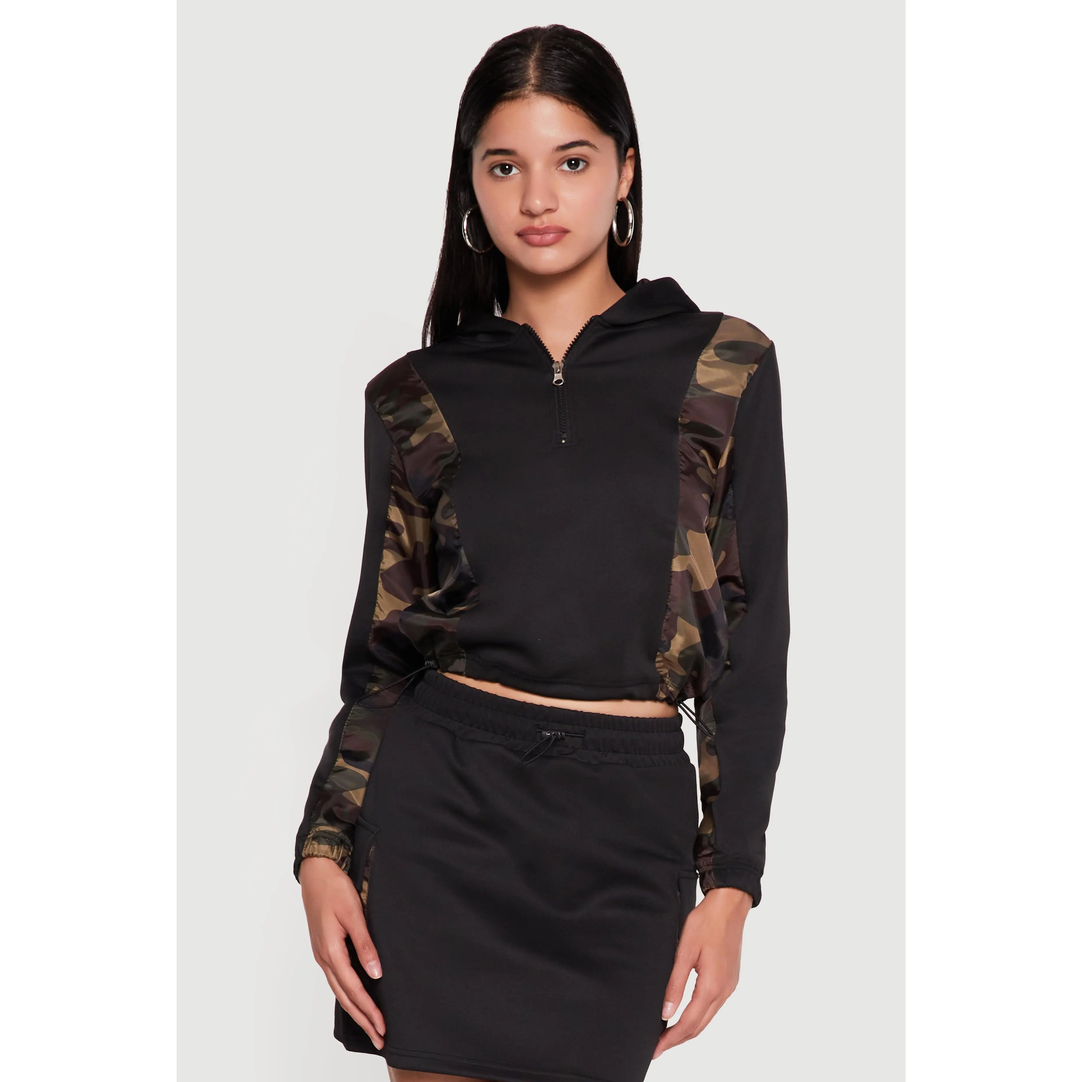 Camouflage Detail Quarter Zip Hoodie