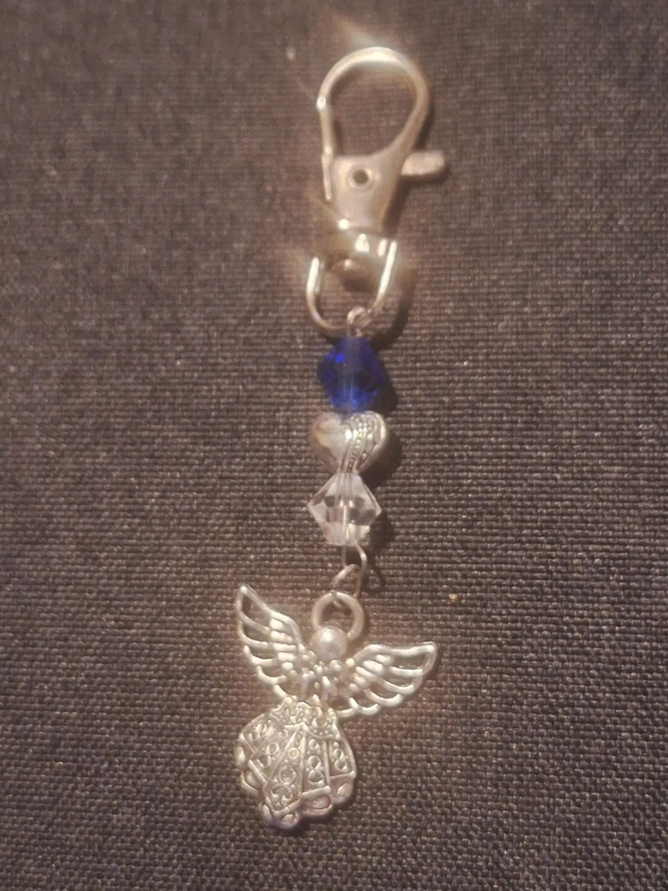 Memory Angel Keychain - Personalized Crystal Gemstone Keepsake for Remembering Lost Loved Ones - Custom Birth & Passing Months Design